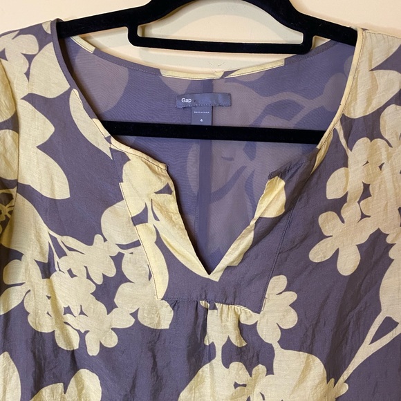 GAP Grey Yellow Floral Bell Sleeves Lined Shift Dress Women’s Size 4 - Picture 2 of 9